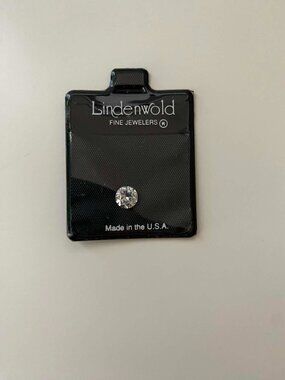 LINDENWOLD® Round Brilliant One (1) Carat Cubic Zirconia Stone (58 facets) - NEW